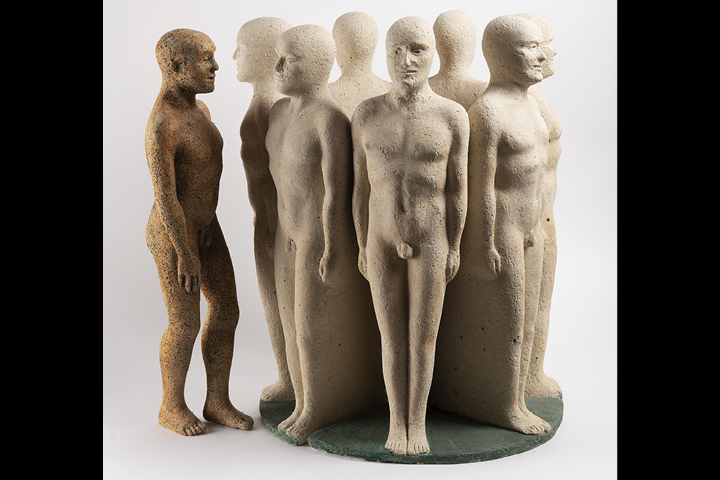 ŠÁRKA RADOVÁ / s lidmi / sochy / porcelán