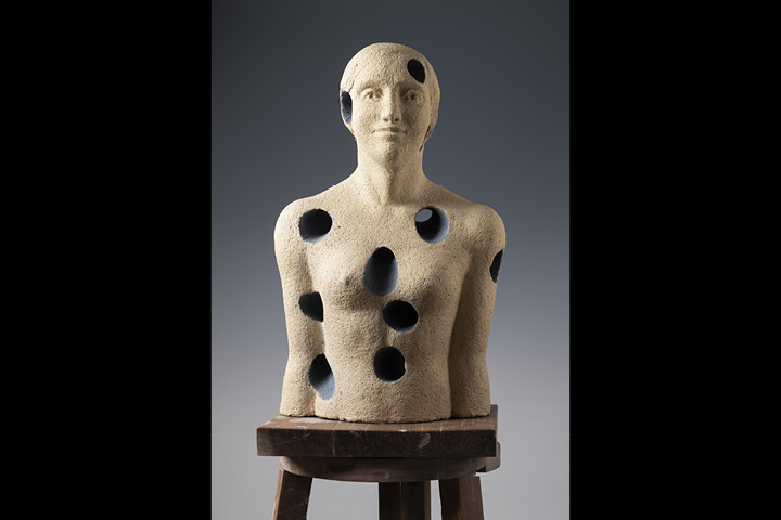 ŠÁRKA RADOVÁ / s lidmi / sochy / porcelán