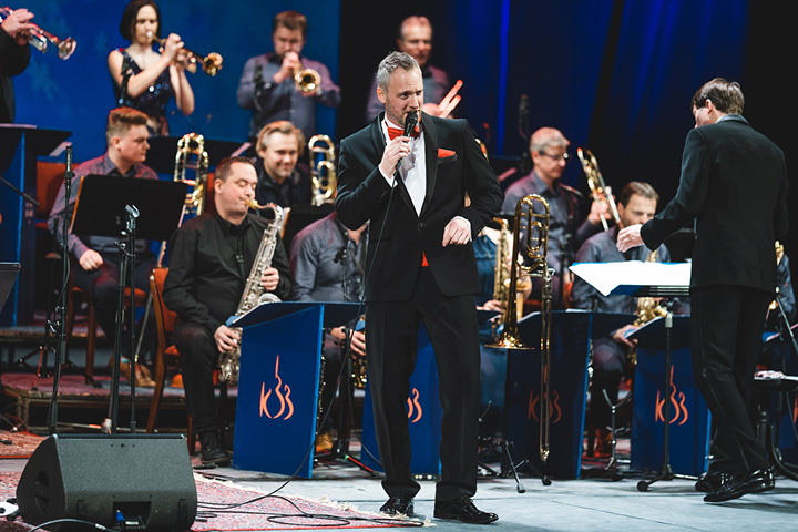 Kolínský Big Band - "Opět sami doma"