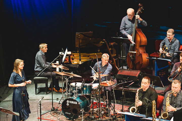 Kolínský Big Band - "Opět sami doma"