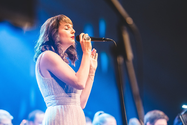 Kolínský Big Band hraje melodie stříbrných pláten