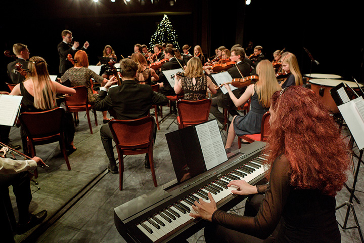 Vánoční koncert smyčcového orchestru ARCHI a hostů 