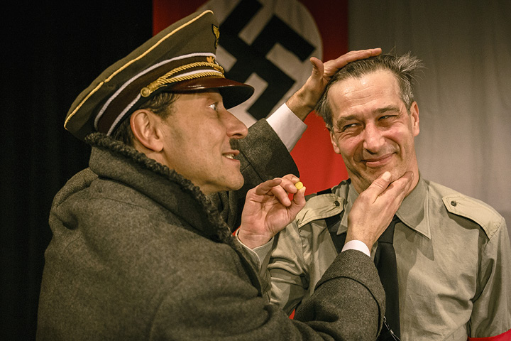 U Hitlerů v kuchyni