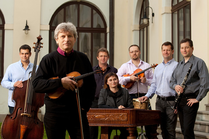 Jiří Pavlica, Hradišťan & Hana a Petr Ulrychovi, Javory Beat