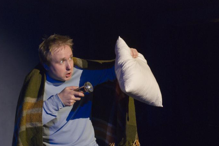 OTEVŘENO XXV. gala  "Albert se bojí", "Cvičenci za čárou"