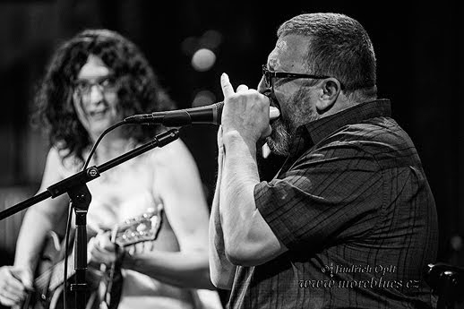 Bill Barrett & Michaela Gomez (USA)